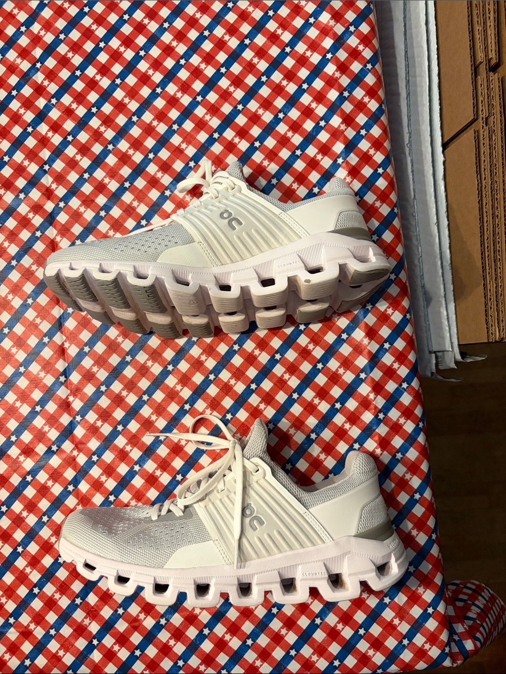 Women’s On Cloudswift shoes size 9 - Picture 6 of 8
